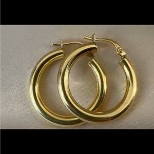 18K Gold 3MM Hoop Earrings | Bellamare Jewelry